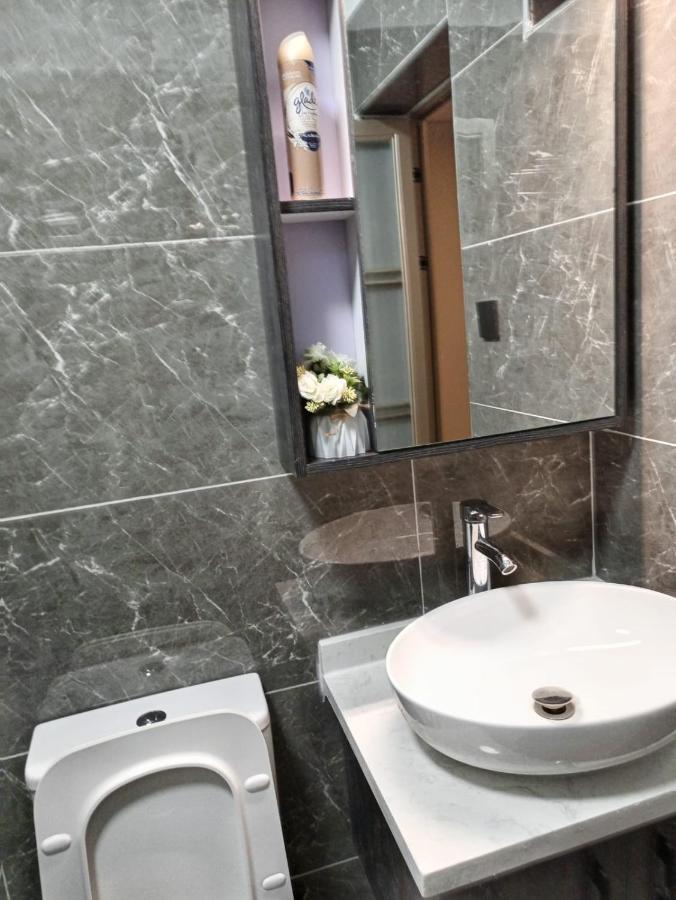 Stayrest Safari Tours New 3 Bedroom Apartments In Kilimani Nairobi With Rooftop Pool Exterior foto